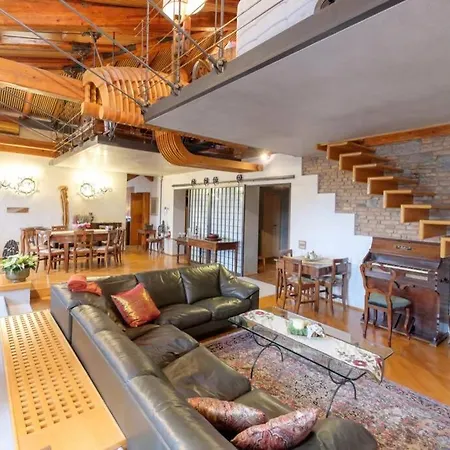 Апартаменты 6 Ponterosso - Luxury Attic Триест