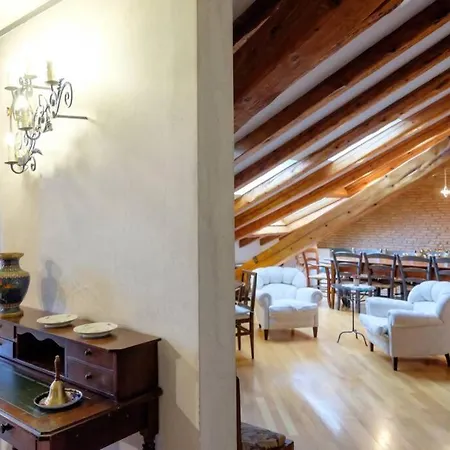6 Ponterosso - Luxury Attic Апартаменты Триест